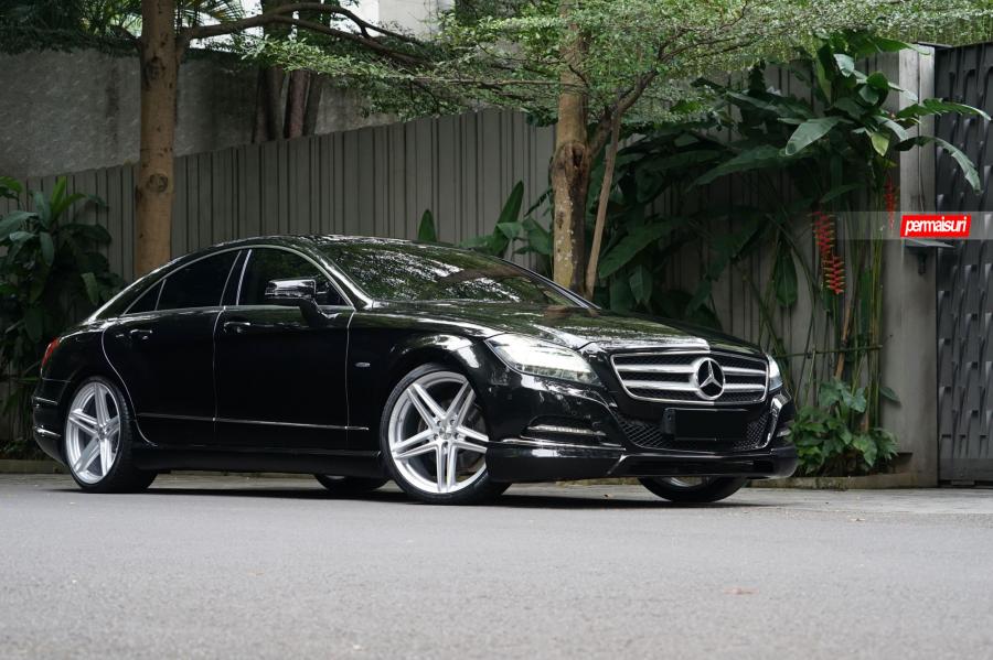 Mercedes-Benz CLS350 by PerMaisuri on Vossen Wheels (VFS5) '2017